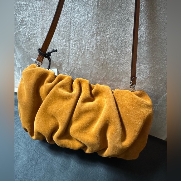 NWT Staud “Bean” bag Convertible Bag - Picture 5 of 14